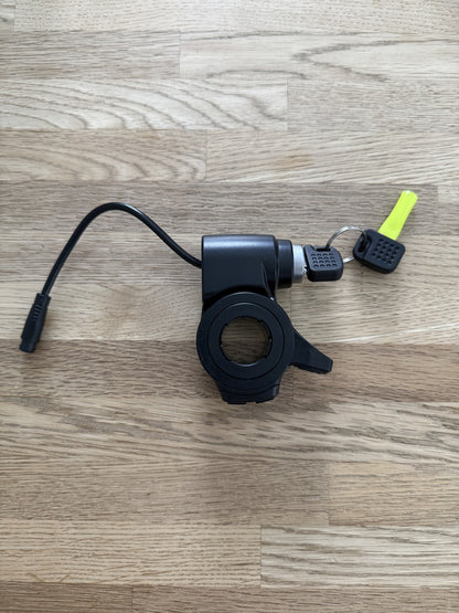 Gashåndtag - Throttle inklusiv 2 nøgler - KuKirin G2 Master (2025)