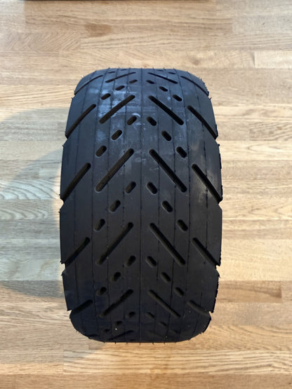 Dæk 11" - Tubeless Vaccum - KuKirin G4