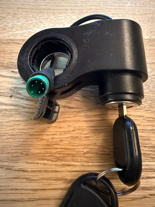 Gashåndtag - Throttle inklusiv 2 nøgler - KuKirin G2 Pro