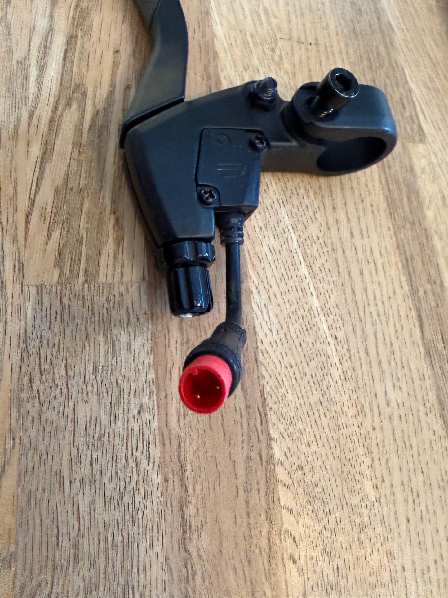 Bremsegreb venstre - KuKirin G2 Pro