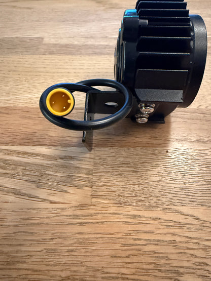 Forlygte LED med fast beslag - KuKirin flere modeller